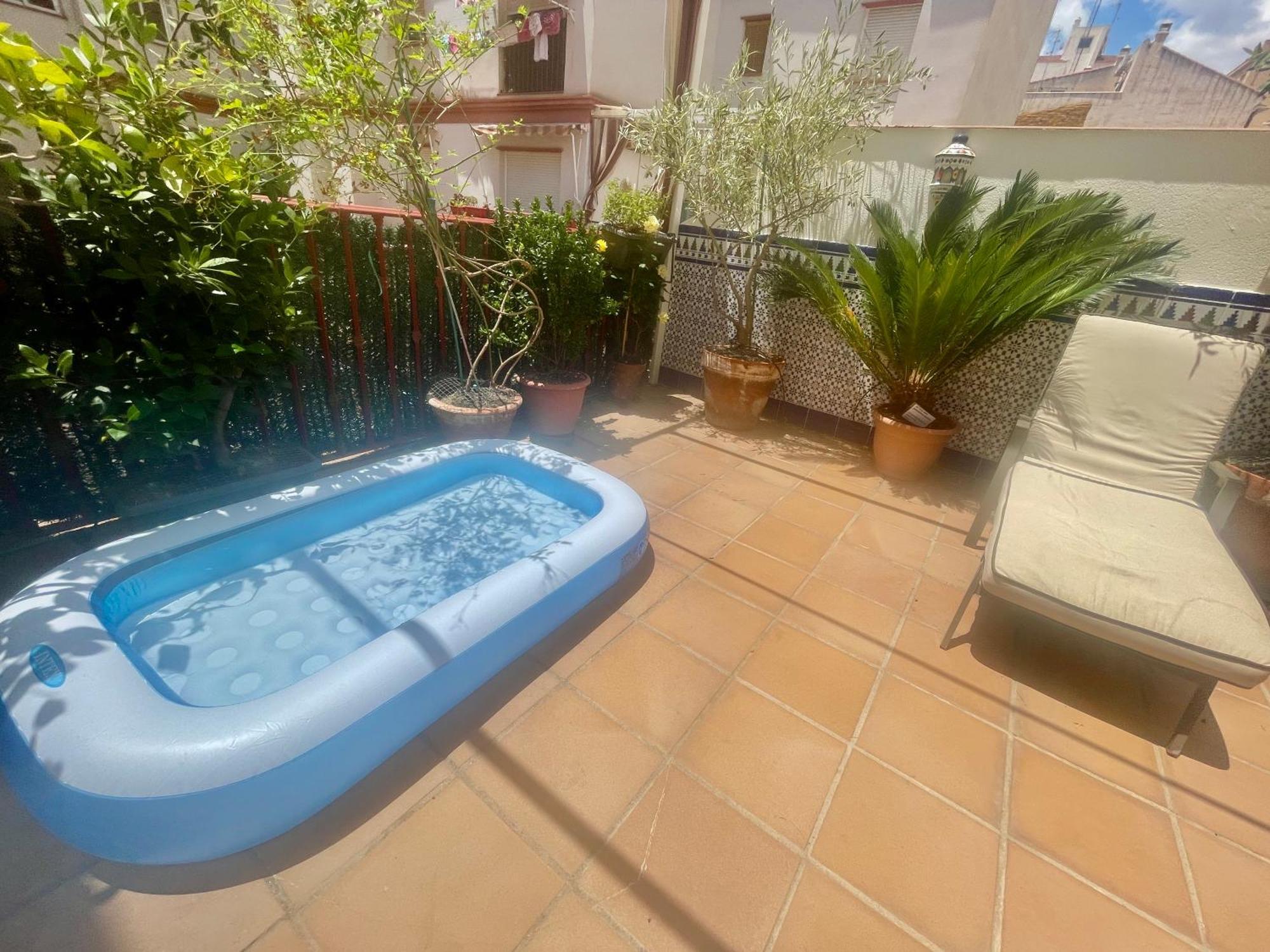 Maravilloso Centrico De 70m2, Jardin Propio 40m2 Con Piscina Ninos Y Parking Opcional