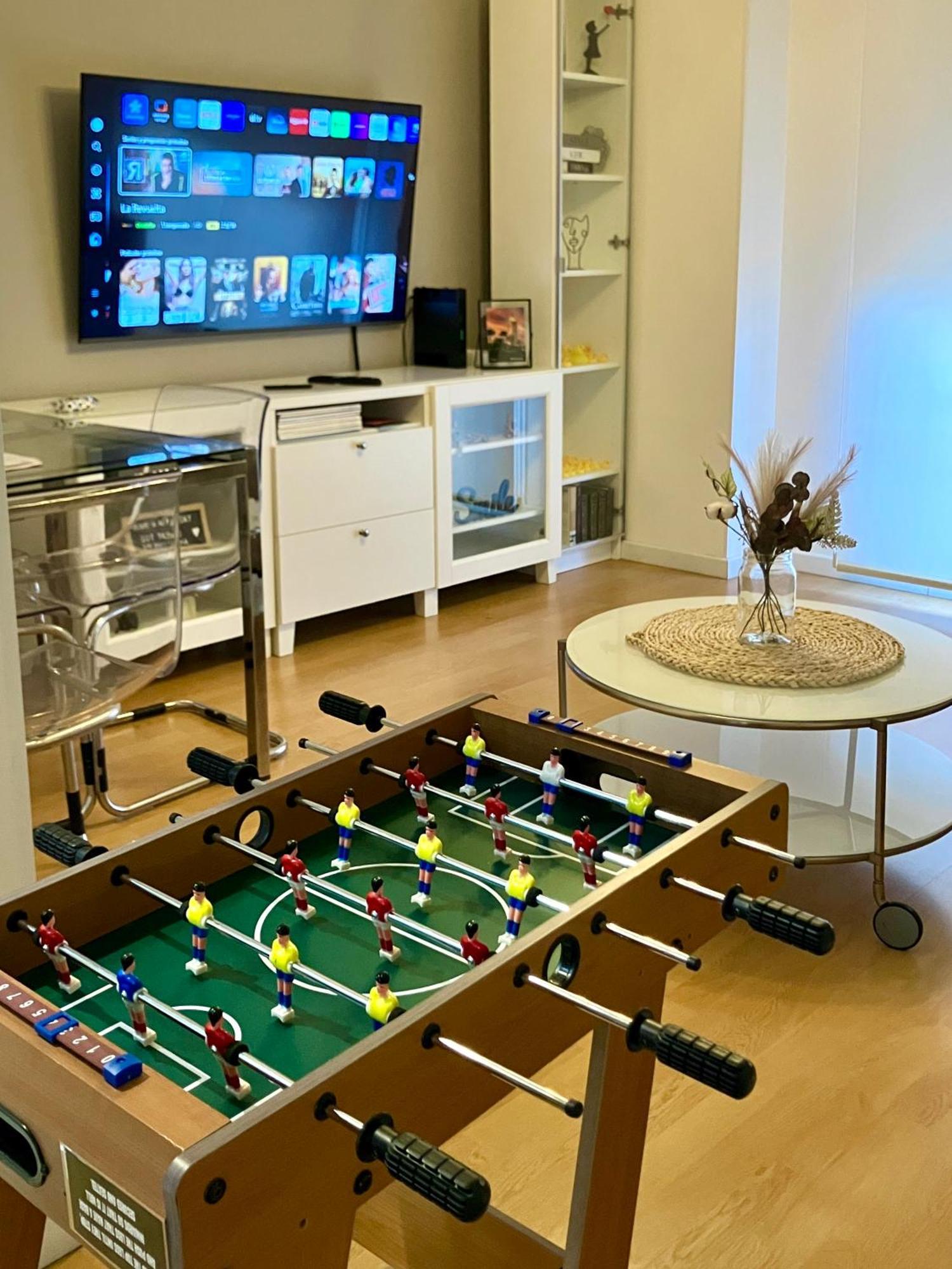 Maravilloso Centrico De 70m2, Jardin Propio 40m2 Con Piscina Ninos Y Parking Opcional Appartement
